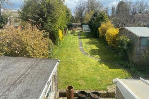 12 Billing Road, Brafield On The Green, Northampton, NN7 1BL