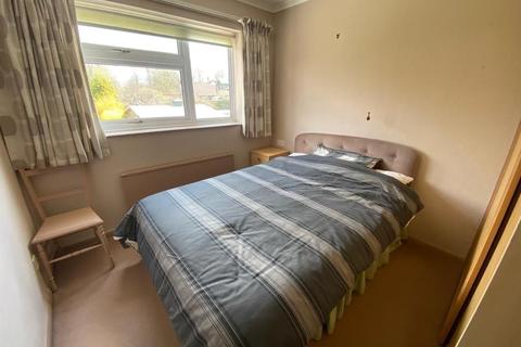 12 Billing Road, Brafield On The Green, Northampton, NN7 1BL