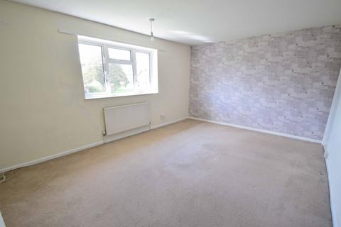 17 Trussell Crescent, Winchester, SO22 6DY