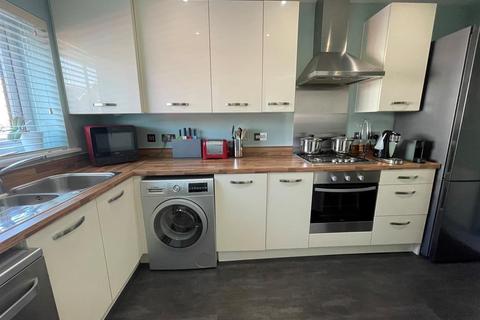 68 Budding Way, Dursley, GL11 5BE