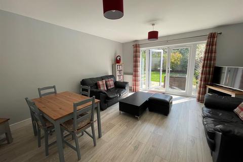 68 Budding Way, Dursley, GL11 5BE