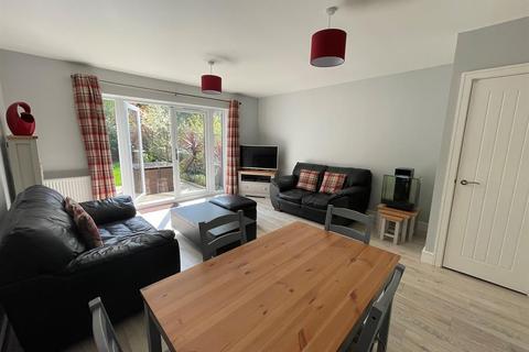 68 Budding Way, Dursley, GL11 5BE