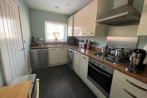 68 Budding Way, Dursley, GL11 5BE