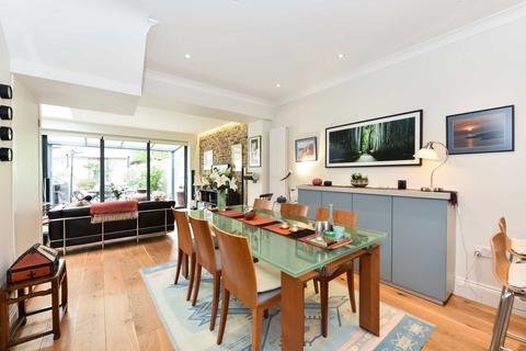 21 Dane Road, London, W13 9AQ