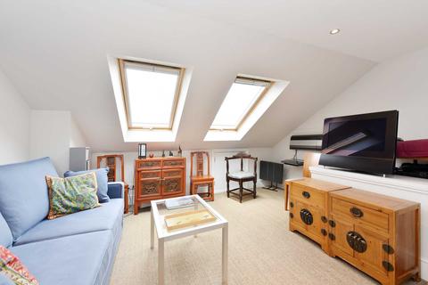 21 Dane Road, London, W13 9AQ