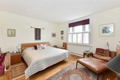 21 Dane Road, London, W13 9AQ