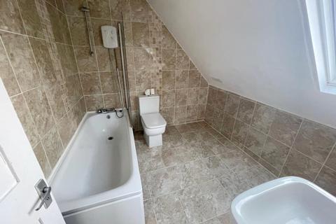 51 Thanet Gardens, Folkestone, CT19 6DF
