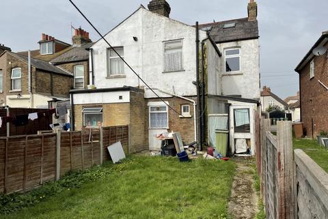 38 Corbylands Road, Sidcup, DA15 8JG