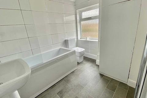 16 Avondale Road, Kettering, NN16 8PH