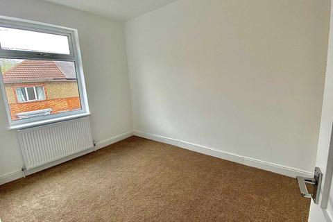 16 Avondale Road, Kettering, NN16 8PH