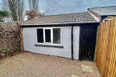 16 Avondale Road, Kettering, NN16 8PH