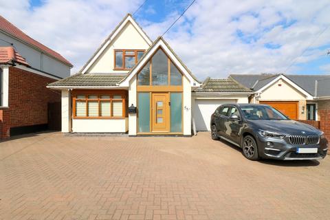 55a Highams Road, Hockley, SS5 4DF