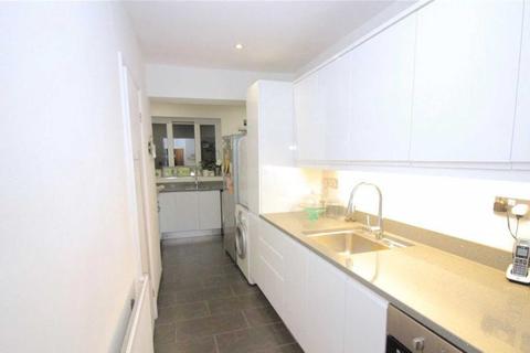 35 Linton Avenue, Borehamwood, WD6 4RB