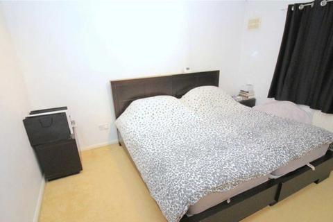 35 Linton Avenue, Borehamwood, WD6 4RB