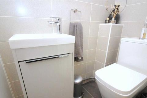 35 Linton Avenue, Borehamwood, WD6 4RB