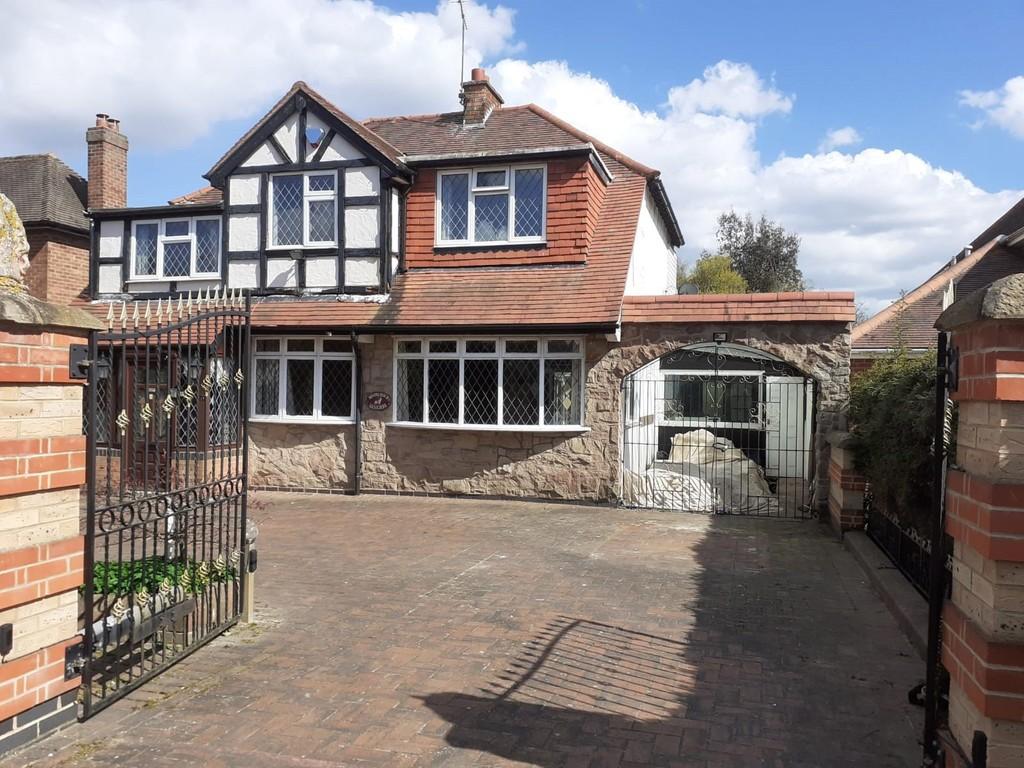 Derby Road, AstononTrent 4 bed detached house £500,000