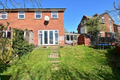 14a Ashmere Grove, Ipswich, IP4 2RE