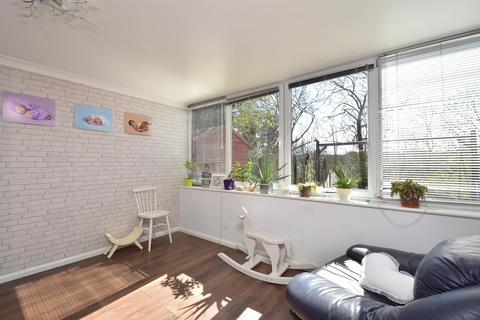 14a Ashmere Grove, Ipswich, IP4 2RE