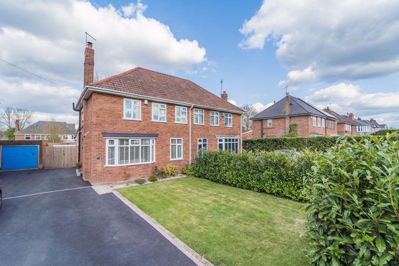 Birches Road, Codsall, Wolverhampton 3 bed semidetached house £325,000