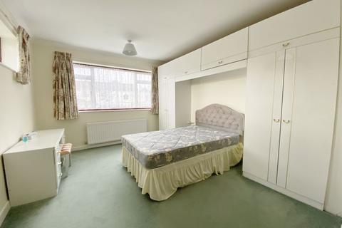 5 Mapleton Road, Hedge End, Southampton, SO30 0GN