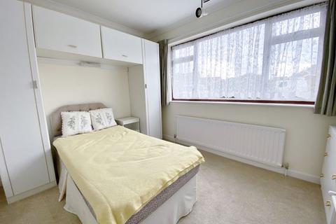 5 Mapleton Road, Hedge End, Southampton, SO30 0GN