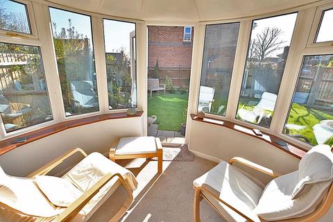 6 Baron Close, Bearsted, Maidstone, ME14 4PZ