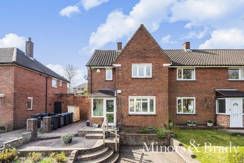 17 Leveret Close, New Addington, Croydon, CR0 0ER