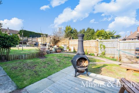 17 Leveret Close, New Addington, Croydon, CR0 0ER