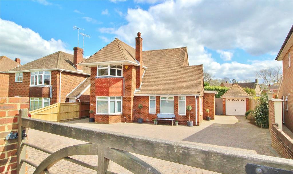 Offington Lane, Worthing, West... 4 bed detached house £725,000