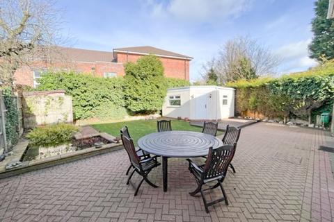 4 bedroom end of terrace house for sale, Constable Close, Great Barr, Birmingham, B43 7HW