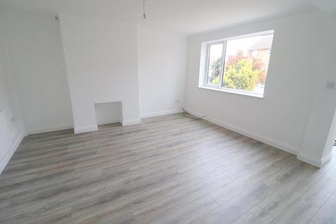 29 West Way, Luton, LU2 8DZ