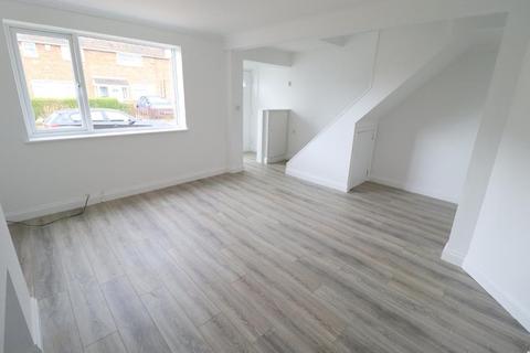 29 West Way, Luton, LU2 8DZ