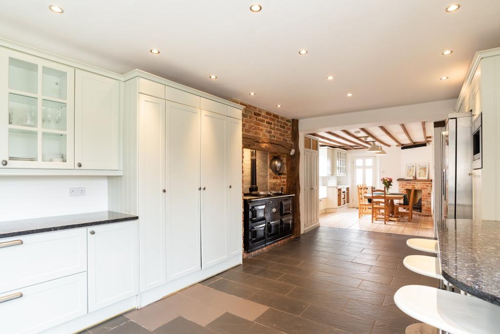 Kitchen/Breakfast