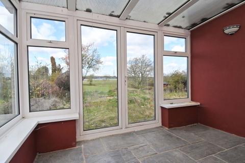 227 Brandy Carr Road, Kirkhamgate, Wakefield, WF2 0RE