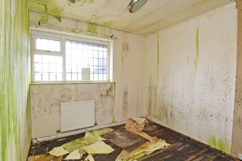 227 Brandy Carr Road, Kirkhamgate, Wakefield, WF2 0RE
