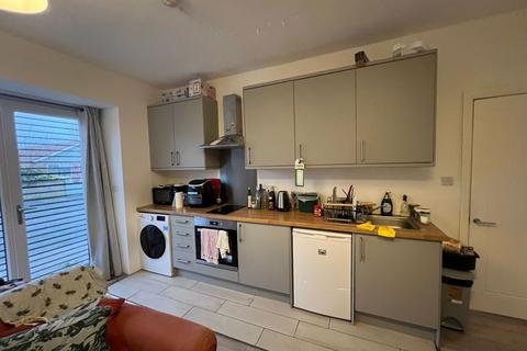 1 bedroom apartment to rent, Chelford Grove, Bristol