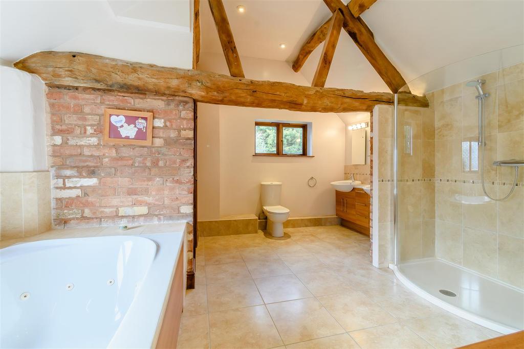 8455219-interior14.jpg