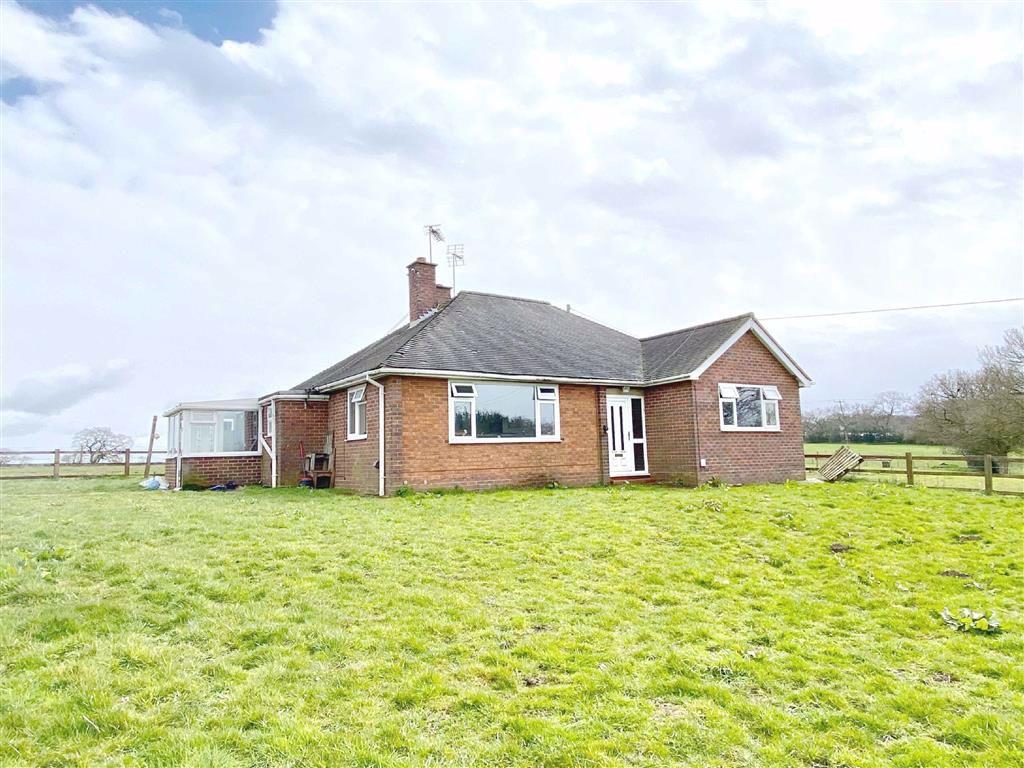 Hilderstone, Stone, Staffordshire 3 bed detached bungalow for sale £