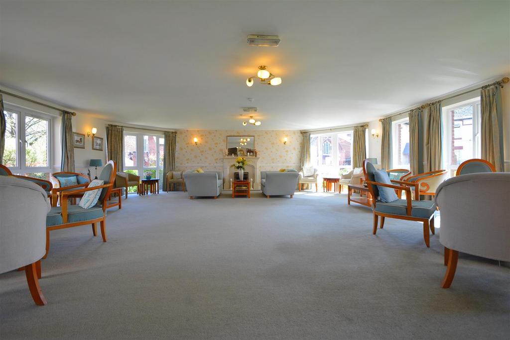 Communal Lounge