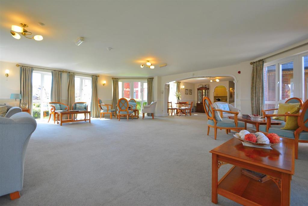 Communal Lounge