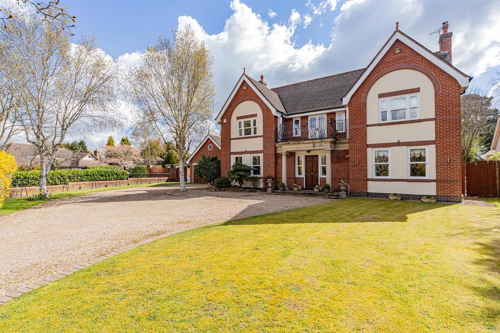 Roundhill, Kirby Muxloe, Leicester 5 bed detached house for sale £
