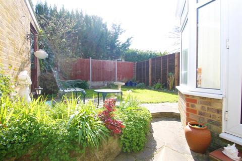13 Cobdown Close, Ditton, Aylesford, ME20 6SZ