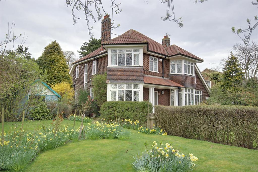 Tranby Lane, Swanland 5 bed detached house £550,000