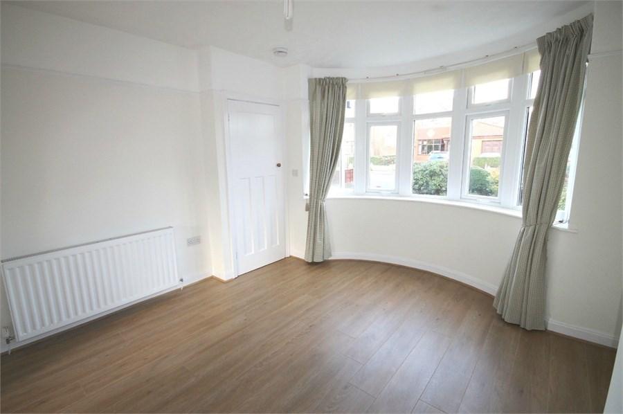 Malpas Drive, Great Sankey, Warrington, WA5 2 bed semidetached house