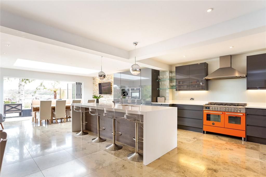 Lucastes Road, Haywards Heath, West... 5 bed detached house £1,395,000