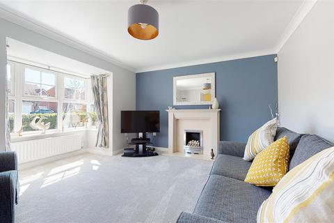 28 Highclere Drive, Sunderland, SR2 0DB