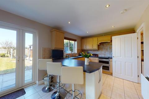 28 Highclere Drive, Sunderland, SR2 0DB