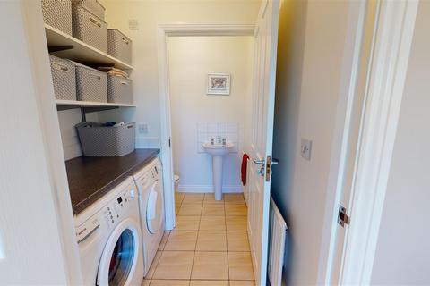28 Highclere Drive, Sunderland, SR2 0DB