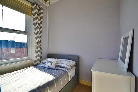 90 Howdon Road, North Shields, NE29 6ST
