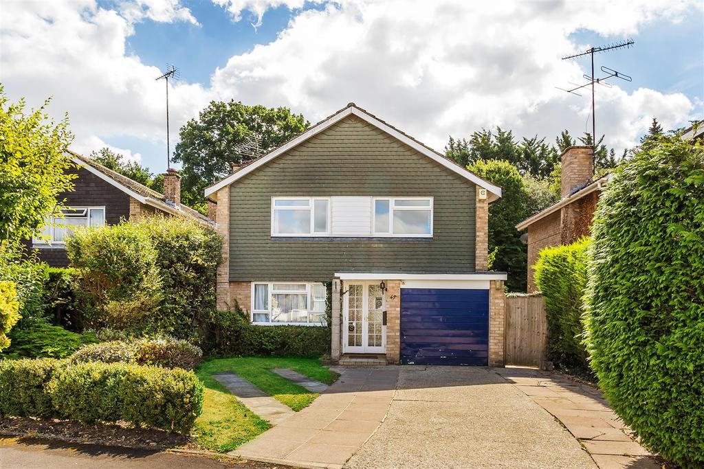 Send Marsh 4 bed detached house £1,895 pcm (£437 pw)